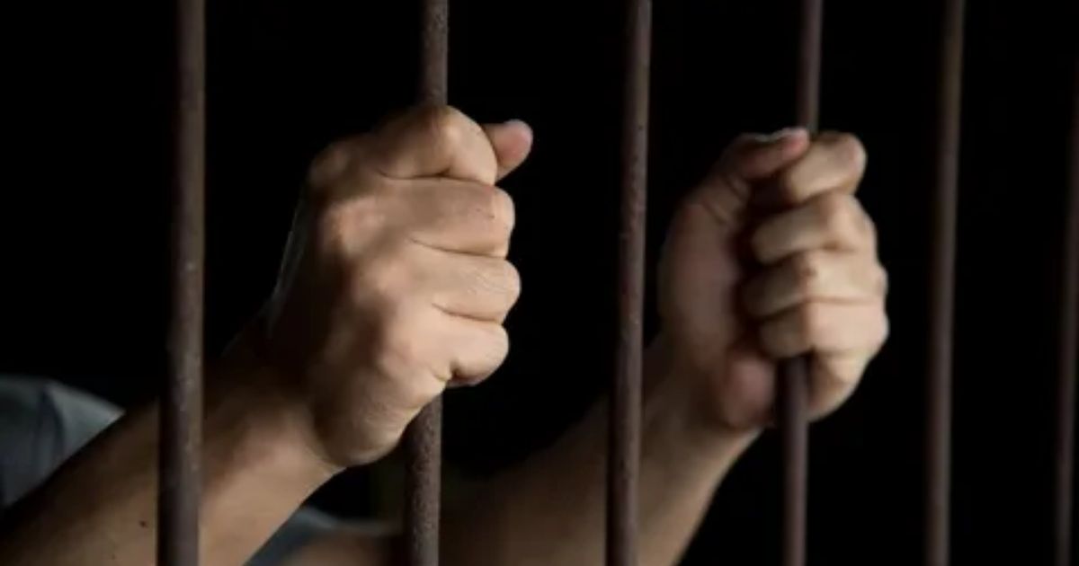Encouraging Jail Quotes and Uplifting Words for Someone in Prison